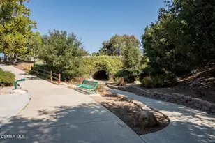 579 Rio Grande Cir, Thousand Oaks, CA 91360 - Photo 19