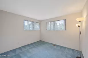 23325 Bessemer St, Woodland Hills, CA 91367 - Photo 21