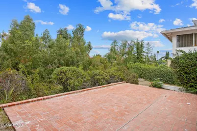 23325 Bessemer Street, Woodland Hills, CA 91367 - Photo 27