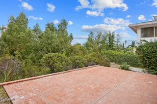 23325 Bessemer St, Woodland Hills, CA 91367 - Photo 27