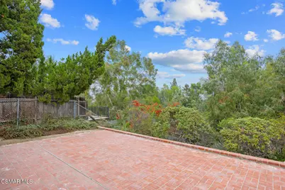 23325 Bessemer Street, Woodland Hills, CA 91367 - Photo 29