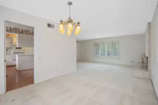 23325 Bessemer St, Woodland Hills, CA 91367 - Photo 7