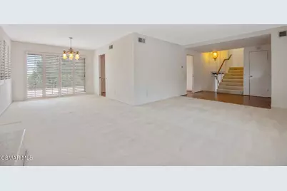 23325 Bessemer Street, Woodland Hills, CA 91367 - Photo 3