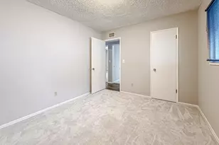 22537 Saticoy St, West Hills, CA 91307 - Photo 35