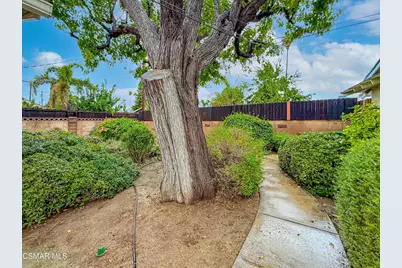 22537 Saticoy Street, West Hills, CA 91307 - Photo 45