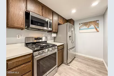 2098 Covington Avenue, Simi Valley, CA 93065 - Photo 11