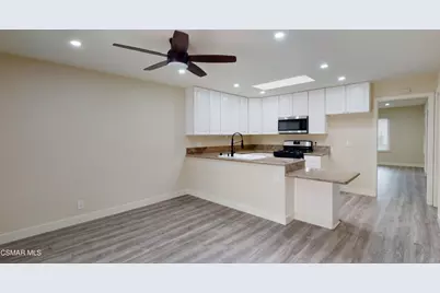 1137 Bright Glen Circle, Westlake Village, CA 91361 - Photo 7