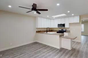 1137 Bright Glen Cir, Westlake Village, CA 91361 - Photo 7