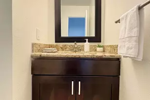 607 Valley Oak Ln, Newbury Park, CA 91320 - Photo 23