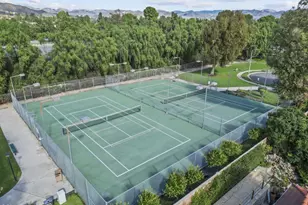 2508 Glenhurst Ct, Simi Valley, CA 93063 - Photo 37