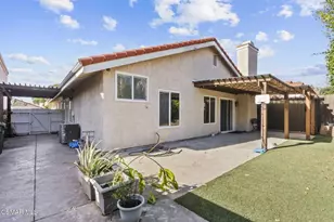 2508 Glenhurst Ct, Simi Valley, CA 93063 - Photo 33