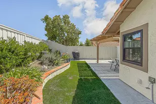 658 Llanerch Ln, Simi Valley, CA 93065 - Photo 39