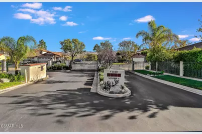 658 Llanerch Lane, Simi Valley, CA 93065 - Photo 3