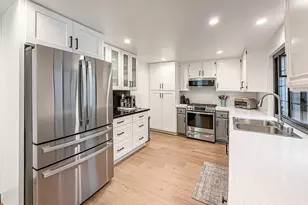 658 Llanerch Ln, Simi Valley, CA 93065 - Photo 15