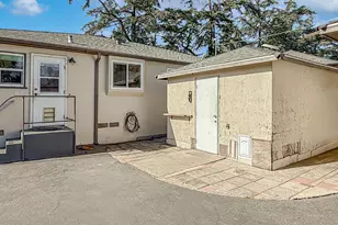 484 N Sierra Madre Blvd, Pasadena, CA 91107 - Photo 41