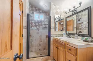 1088 Alta Vista Rd, Simi Valley, CA 93063 - Photo 21