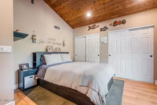 1088 Alta Vista Rd, Simi Valley, CA 93063 - Photo 19