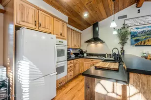 1088 Alta Vista Rd, Simi Valley, CA 93063 - Photo 13