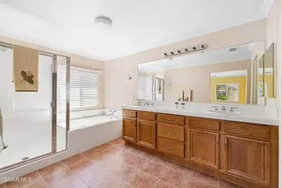 1325 Ashton Park Lane, Newbury Park, CA 91320 - Photo 15