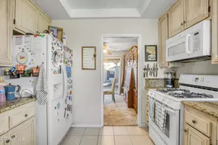 2190 Westshore Ln, Westlake Village, CA 91361 - Photo 9