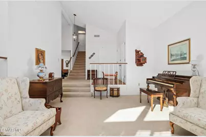 1642 Bucksglen Court, Westlake Village, CA 91361 - Photo 9