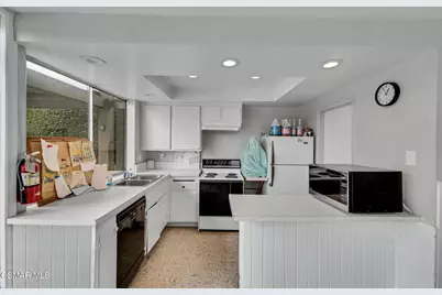 2108 N Brower Street, Simi Valley, CA 93065 - Photo 31