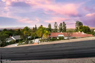 87 Pinecrest Rd, Westlake Village, CA 91361 - Photo 99