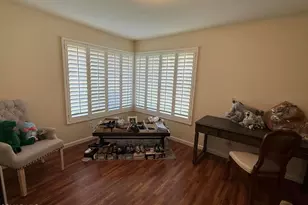 25307 Village 25, Camarillo, CA 93012 - Photo 17