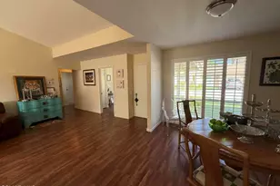 25307 Village 25, Camarillo, CA 93012 - Photo 11