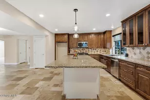 90 La Paz Ct, Simi Valley, CA 93065 - Photo 57