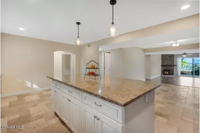 90 La Paz Court, Simi Valley, CA 93065 - Photo 17