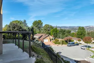 90 La Paz Ct, Simi Valley, CA 93065 - Photo 47