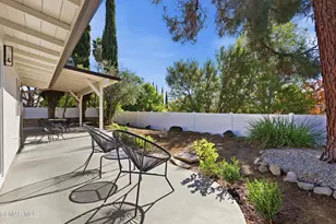 6454 Smoke Tree Ave, Oak Park, CA 91377 - Photo 19