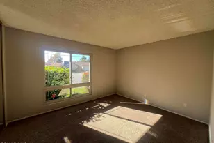 23220 Village 23, Camarillo, CA 93012 - Photo 15