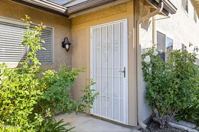 2026 Calle La Sombra #2, Simi Valley, CA 93063 - Photo 3