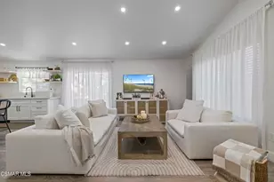 18712 Vicci St, Canyon Country, CA 91351 - Photo 3