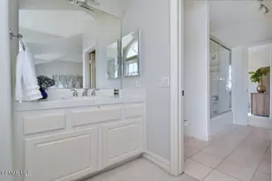 31775 Oak Ranch Ct, Westlake Village, CA 91361 - Photo 37