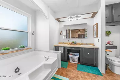 15750 Arroyo Drive #237, Moorpark, CA 93021 - Photo 17