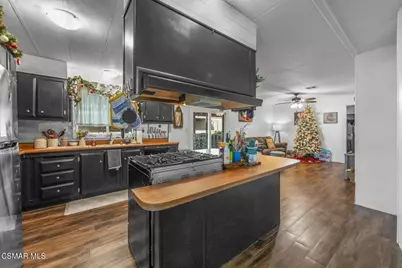 15750 Arroyo Drive #237, Moorpark, CA 93021 - Photo 9