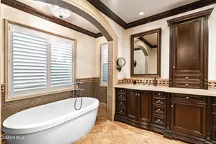 551 Rustic Hills Dr, Simi Valley, CA 93065 - Photo 17