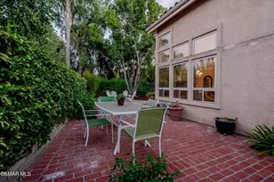 368 Pellburne Ct, Simi Valley, CA 93065 - Photo 47