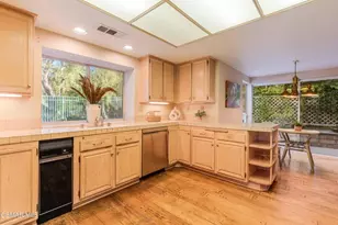 368 Pellburne Ct, Simi Valley, CA 93065 - Photo 11