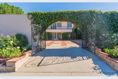 4524 Greengate Court, Westlake Village, CA 91361 - Photo 3