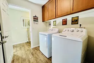 197 Creekside Cir, Sacramento, CA 95823 - Photo 21