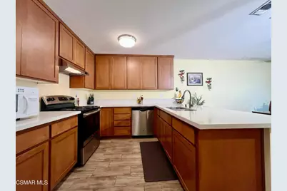 197 Creekside Circle, Sacramento, CA 95823 - Photo 7