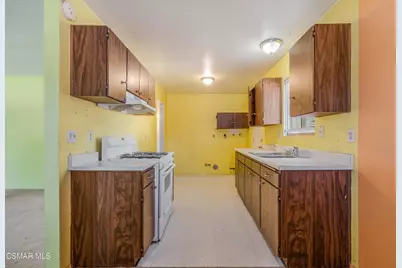 1421 Sequoia Avenue, Simi Valley, CA 93063 - Photo 7