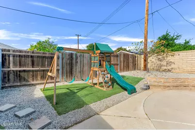 2141 Fitzgerald Road, Simi Valley, CA 93065 - Photo 17