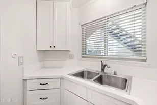 3192 Darby St, Simi Valley, CA 93063 - Photo 7