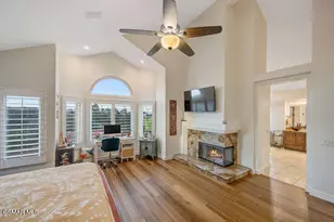 3085 Grandoaks Dr, Westlake Village, CA 91361 - Photo 27