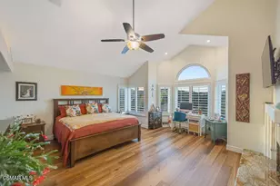 3085 Grandoaks Dr, Westlake Village, CA 91361 - Photo 25